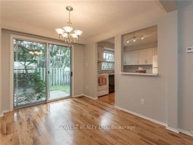 1055 Shawnmarr Road 75 — photo 1