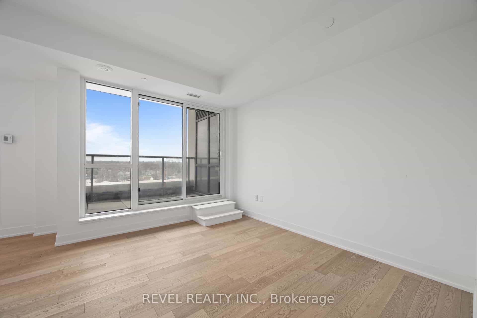 1063 Douglas Mccurdy Common 901 — photo 2