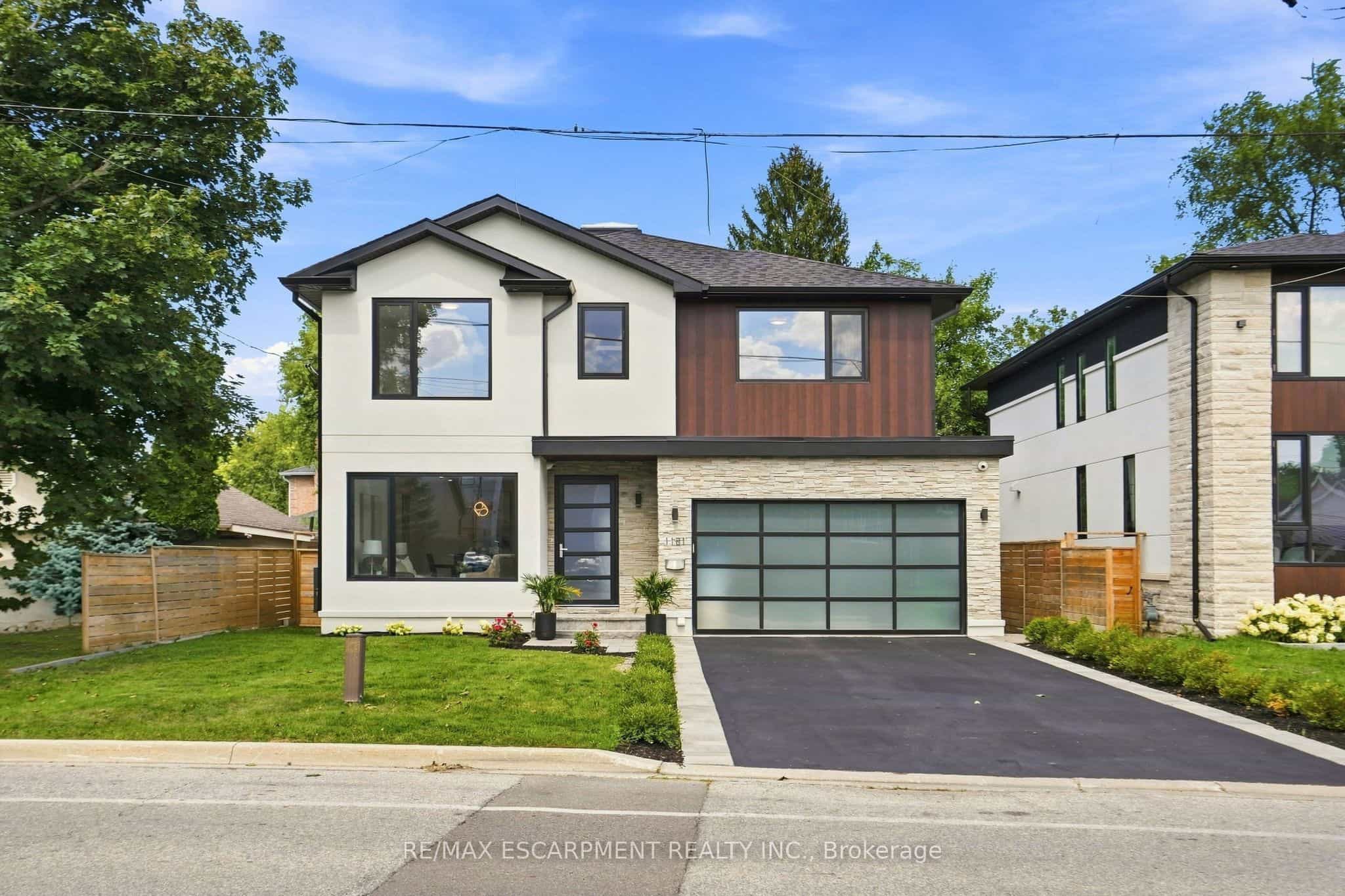 1181 Ogden Avenue — photo 1