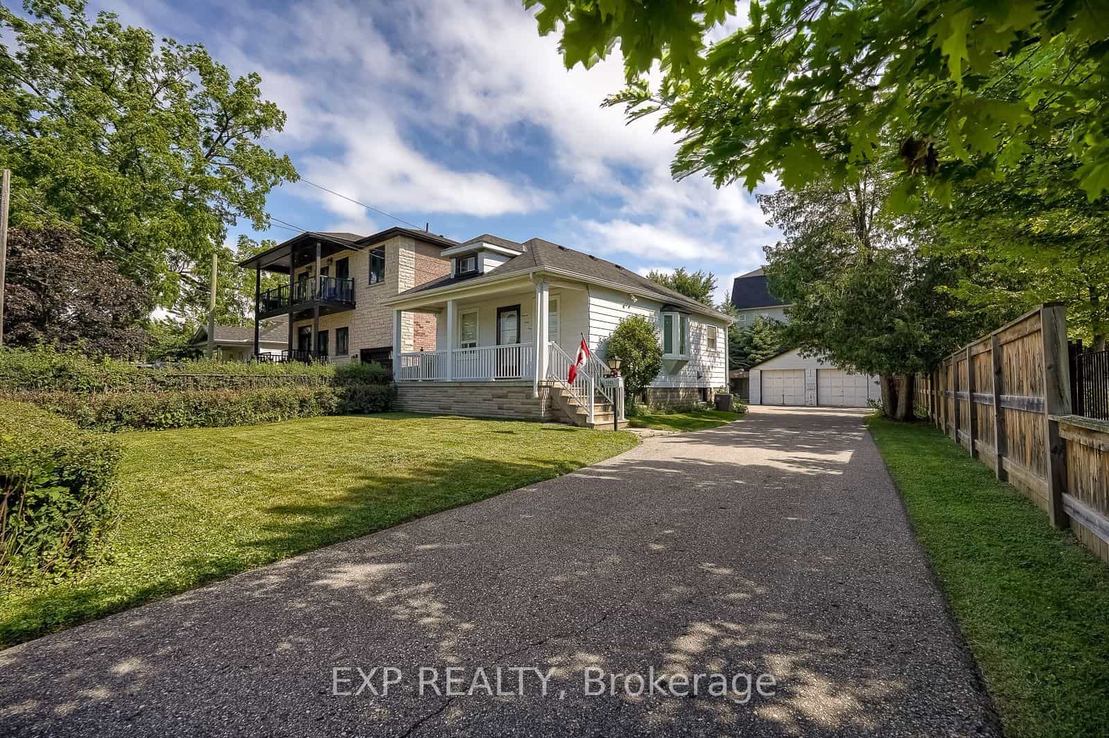 1141 Haig Boulevard — photo 2