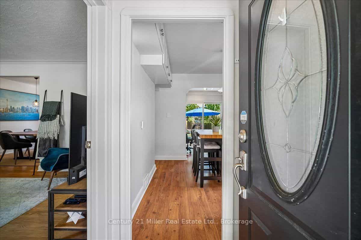 1583 Blanefield Road — photo 2