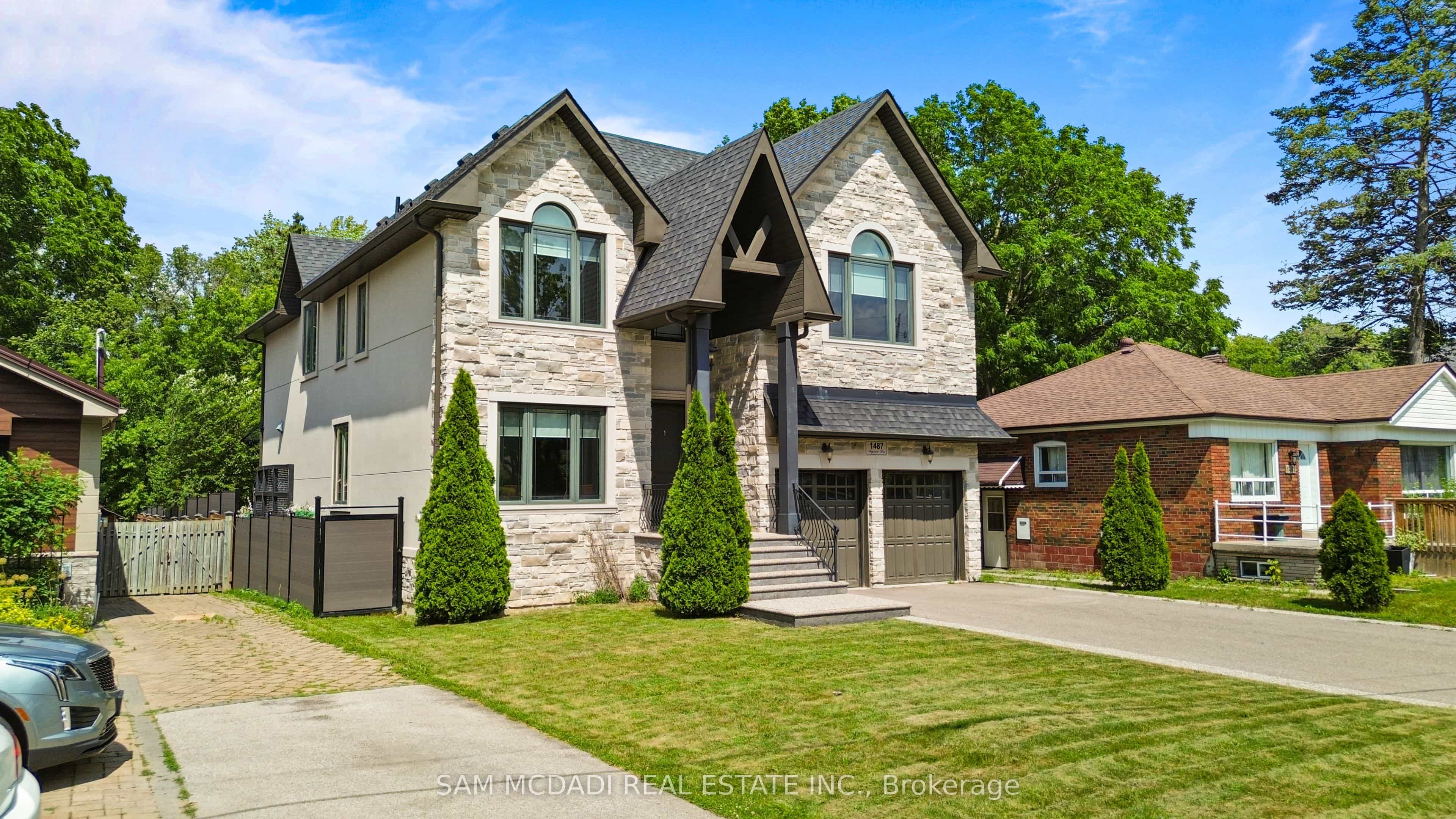 1487 Myron Drive — photo 1