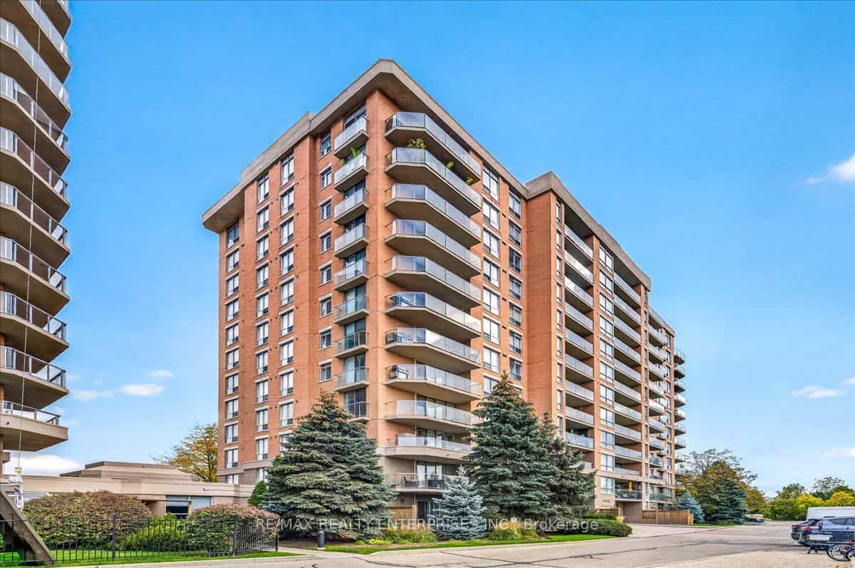 1150 Parkwest Place 403 — photo 1